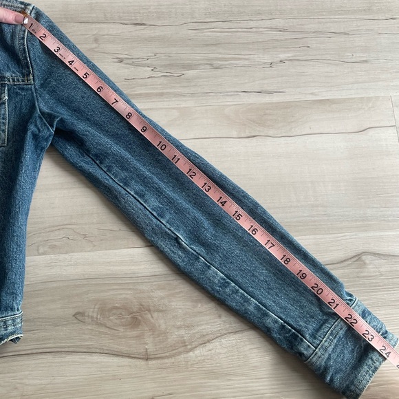 Jean Jacket - Picture 9 of 11